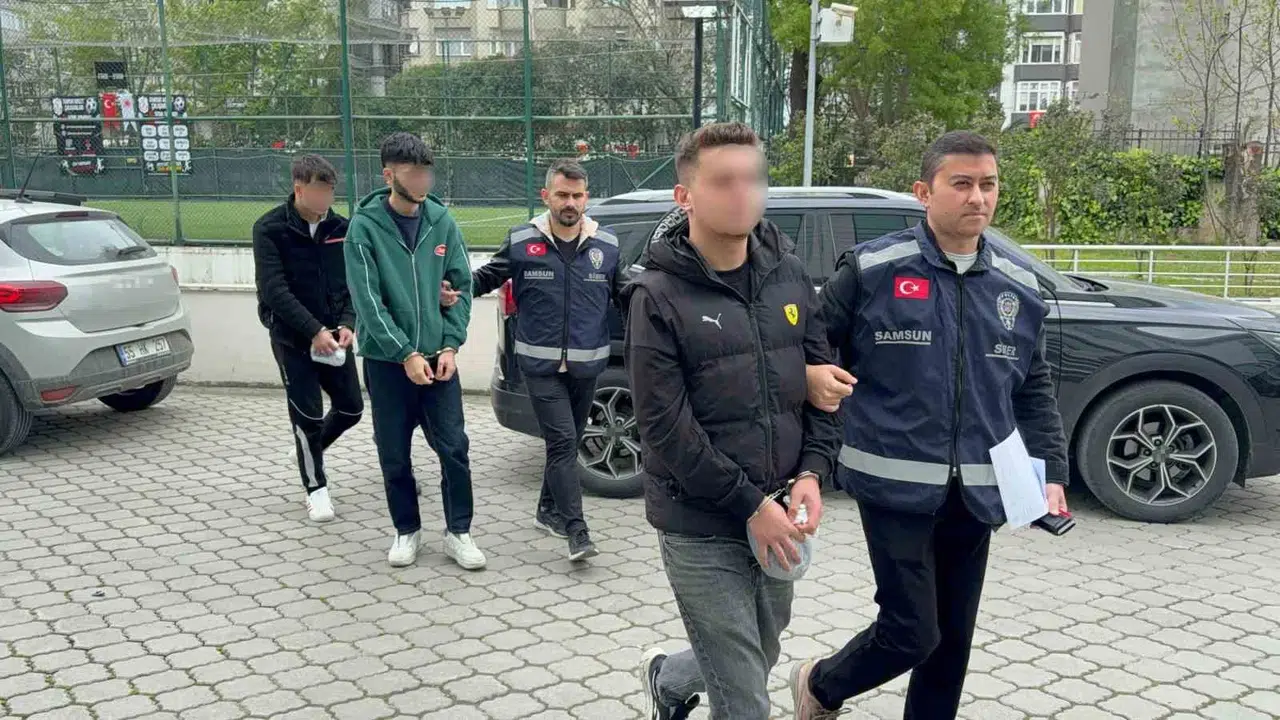 Samsun’da bahis vurgununa geçit yok: Kendi hesaplarını kullandıran 3 kişi adliyede