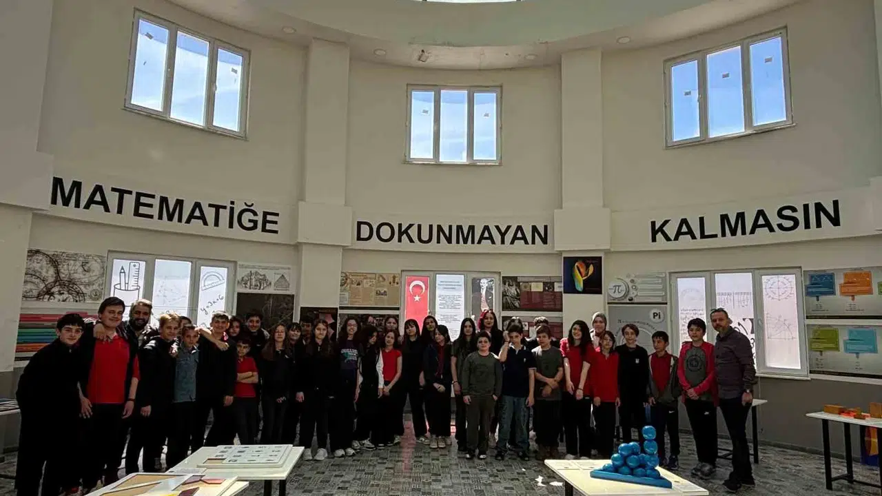 Sayıların dünyasına dokunmak artık bir hayal değil: Bilecik’teki bu müze matematiği oyun alanına çevirdi