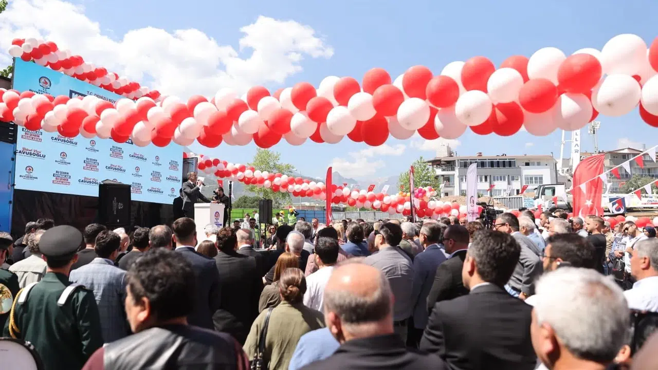 Hastane köşelerinde sabahlayanların çilesi bitiyor: Denizli’de vicdanları rahatlatacak dev adım