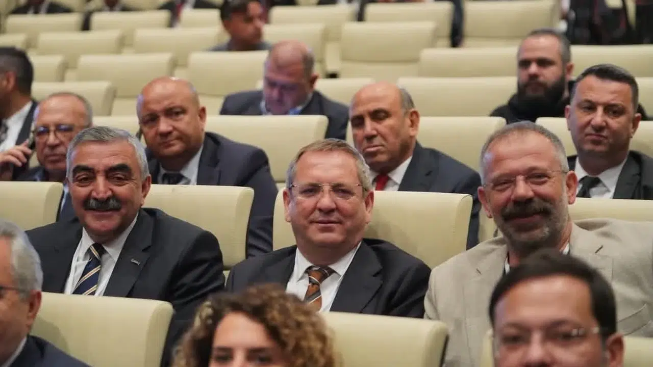 Ayvalık’ta yeni dönem rotası çizildi: Başkan Ergin’den Ankara çıkarması