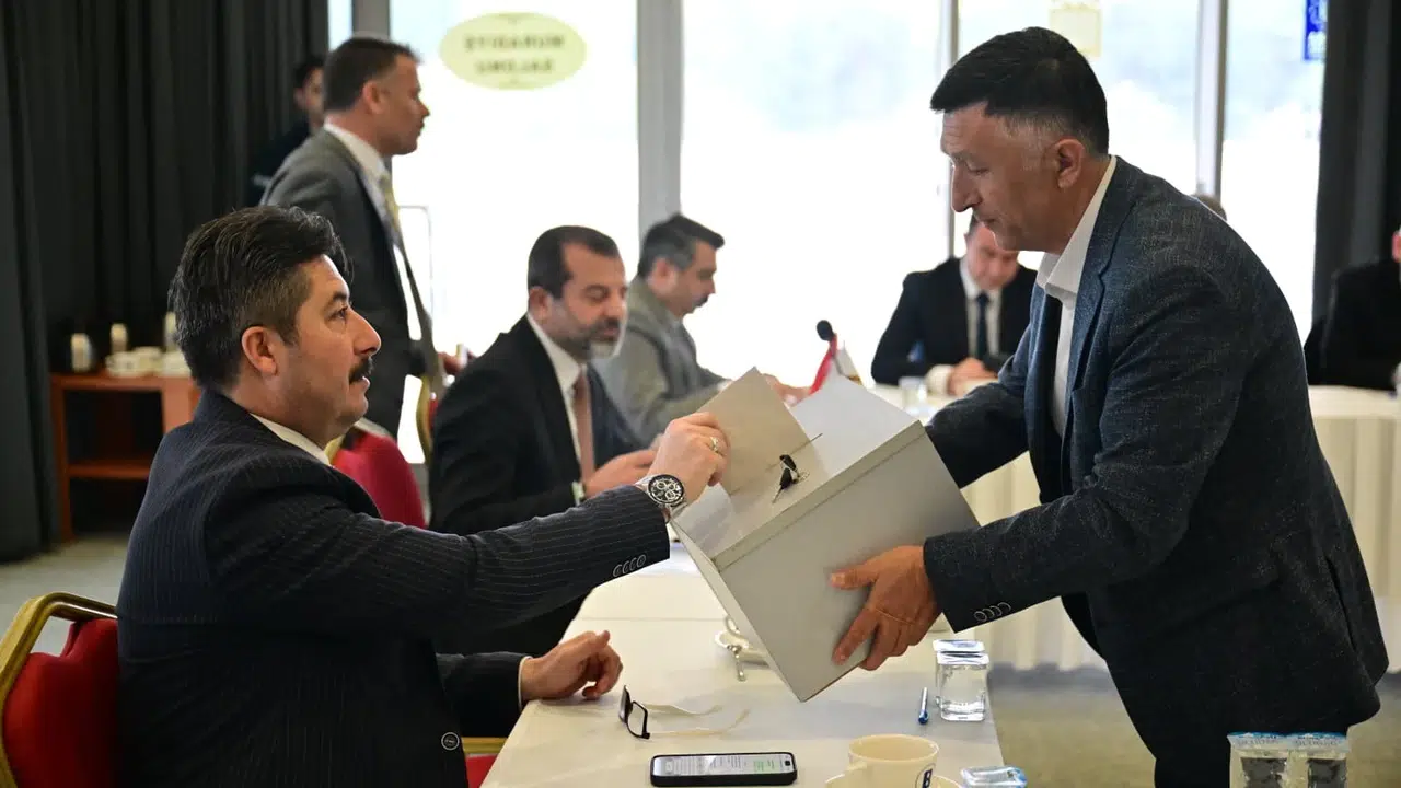 Yenişehir’in hayvancılık gücü HAGEL’de temsil edilecek: Başkan Özel encümen üyeliğine seçildi