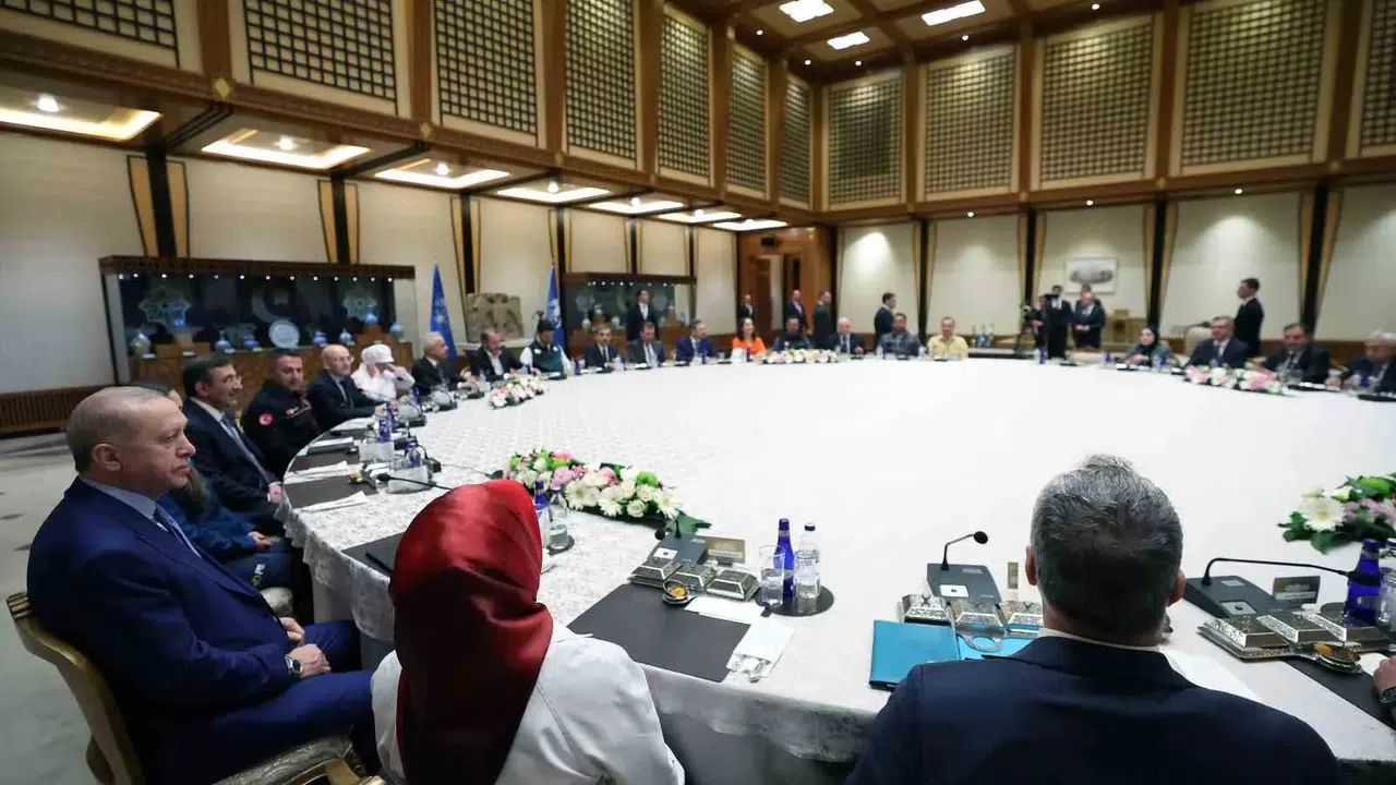 Erdoğan'dan 1 Mayıs mesajı: İşçilikten gelen bir lider olarak bu gün benim de bayramım