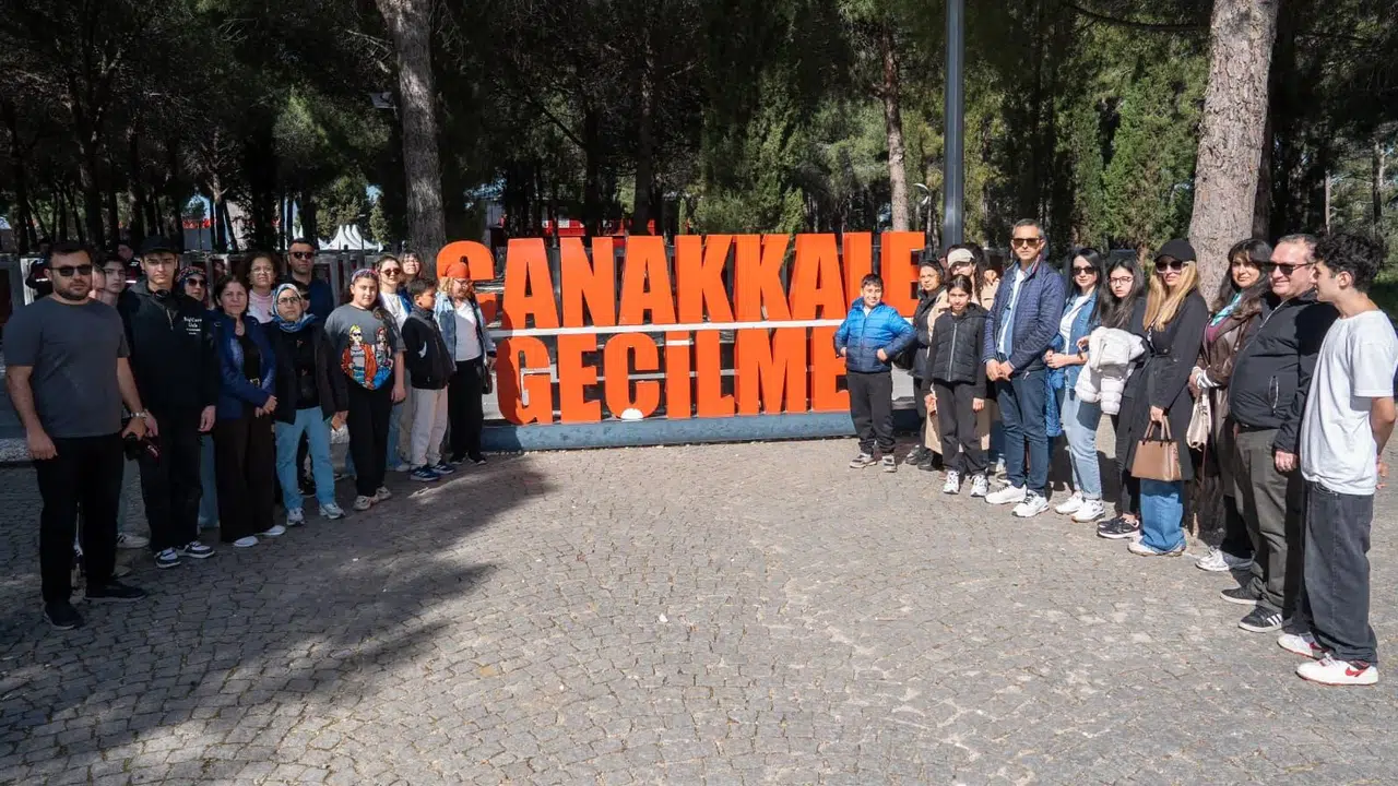 Çanakkale ruhunu genç nesillere aşıladılar: Adliye personelinin çocukları tarihe yolculuk yaptı
