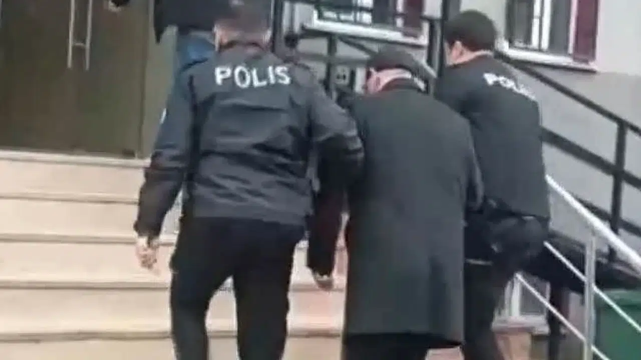 İstanbul’da kaçışları kısa sürdü: 55 yıllık hapis yüküyle yakayı ele verdiler