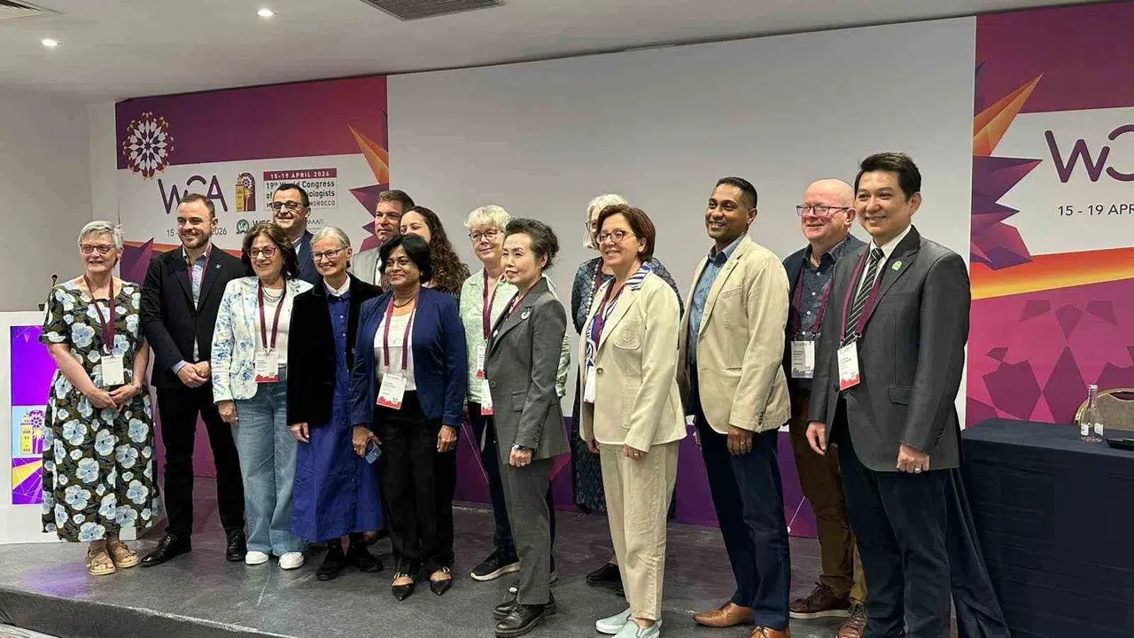 Fas’ta Türk bayrağını gururla dalgalandırdı: Prof. Dr. Hilal Ayoğlu dünya tıp camiasının merkezinde