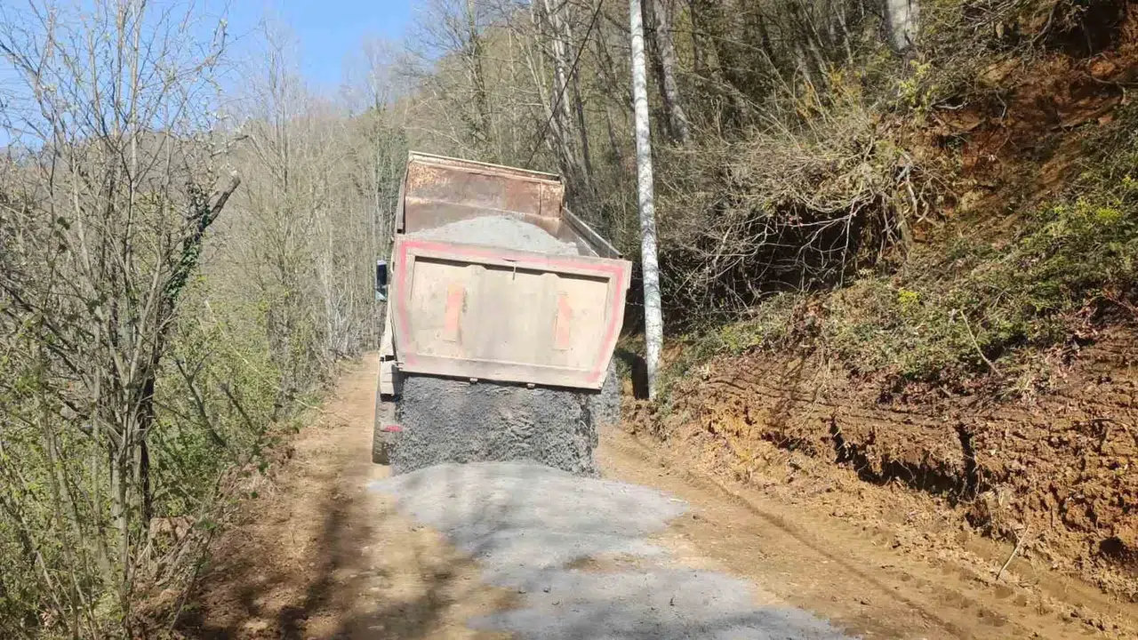 Çamur ve toz artık tarih oluyor: Bekiroğlu Köyü’nde modern dönüşüm başladı