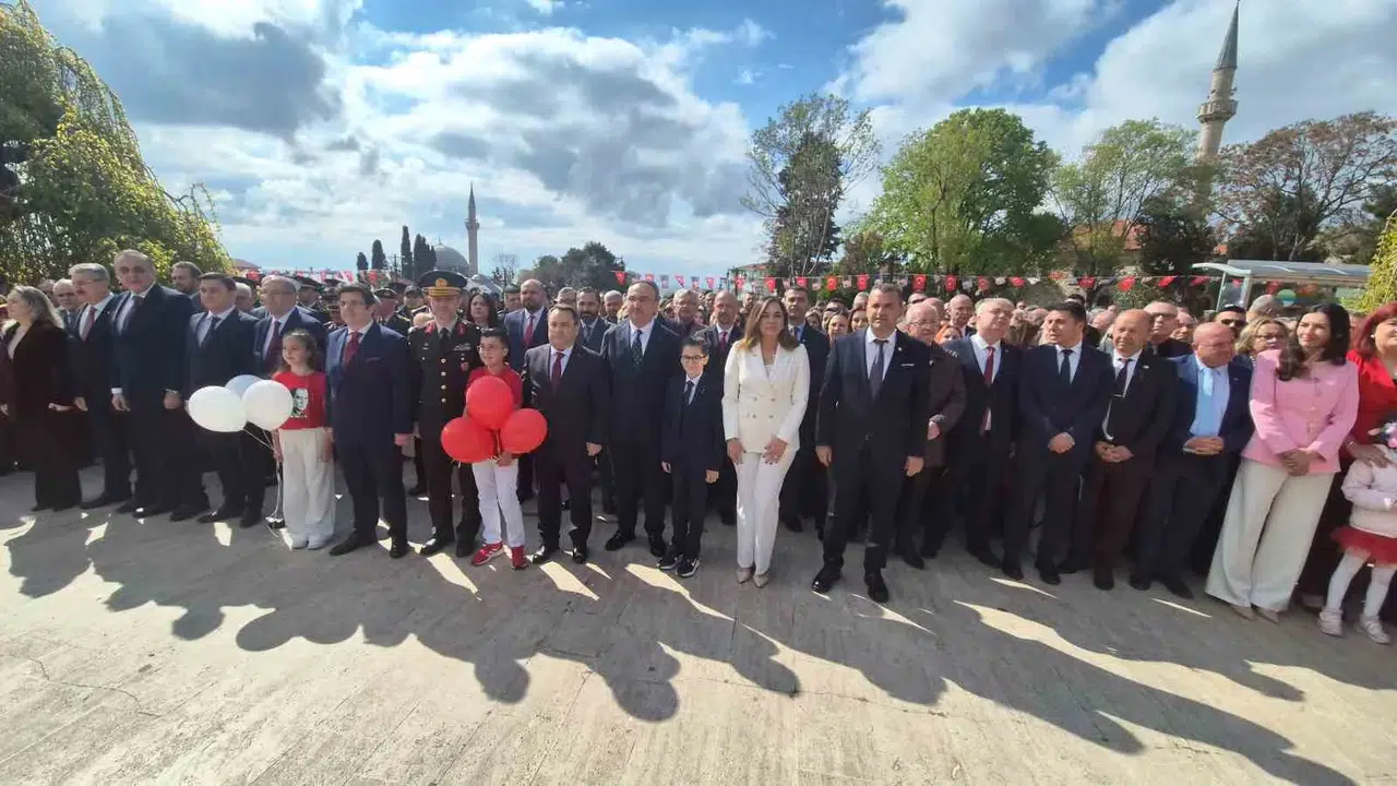 Tekirdağ’da 23 Nisan coşkusu: Miniklerin bayramı protokolü bir araya getirdi