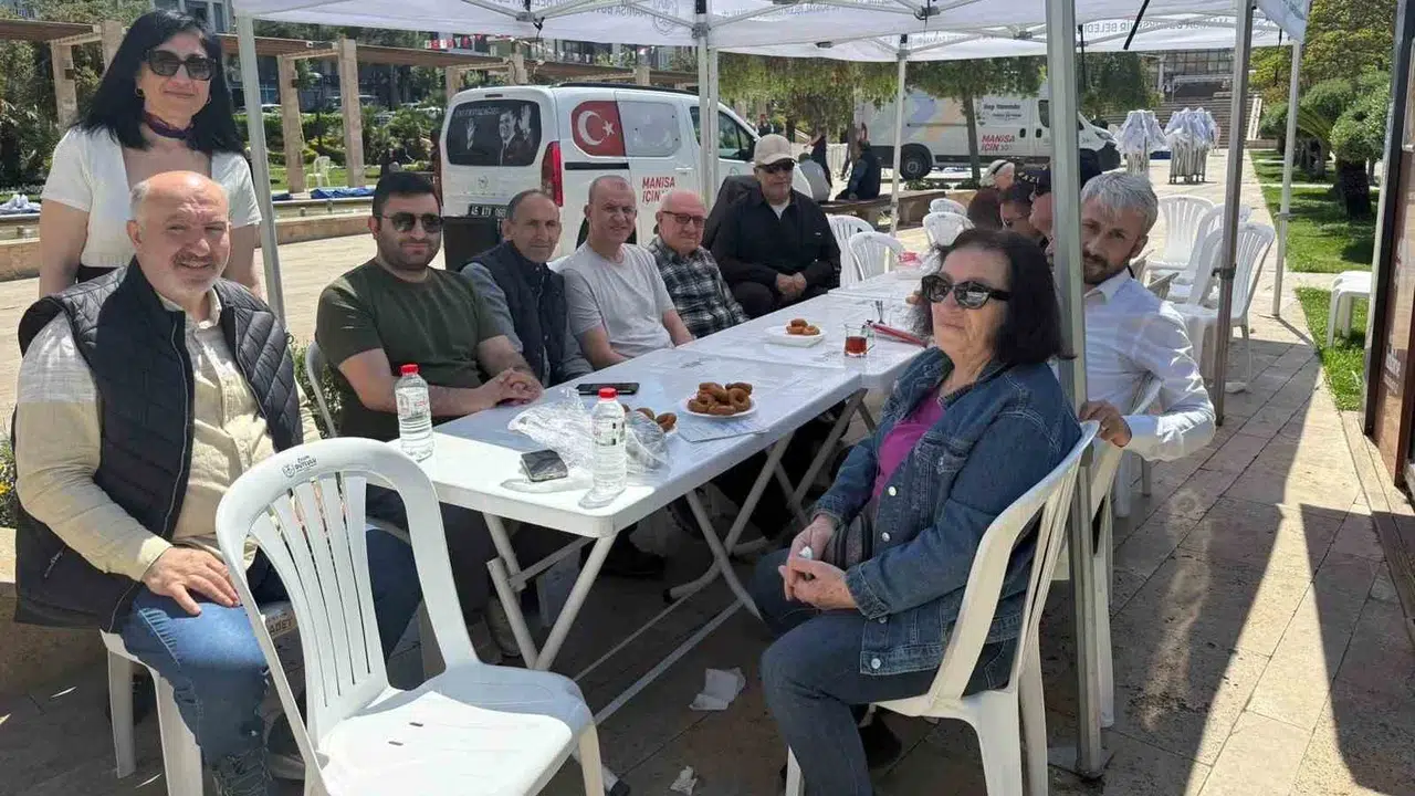 Şehit ailesinden vefa örneği: Kaybettikleri değerlerini lokma hayrıyla andılar