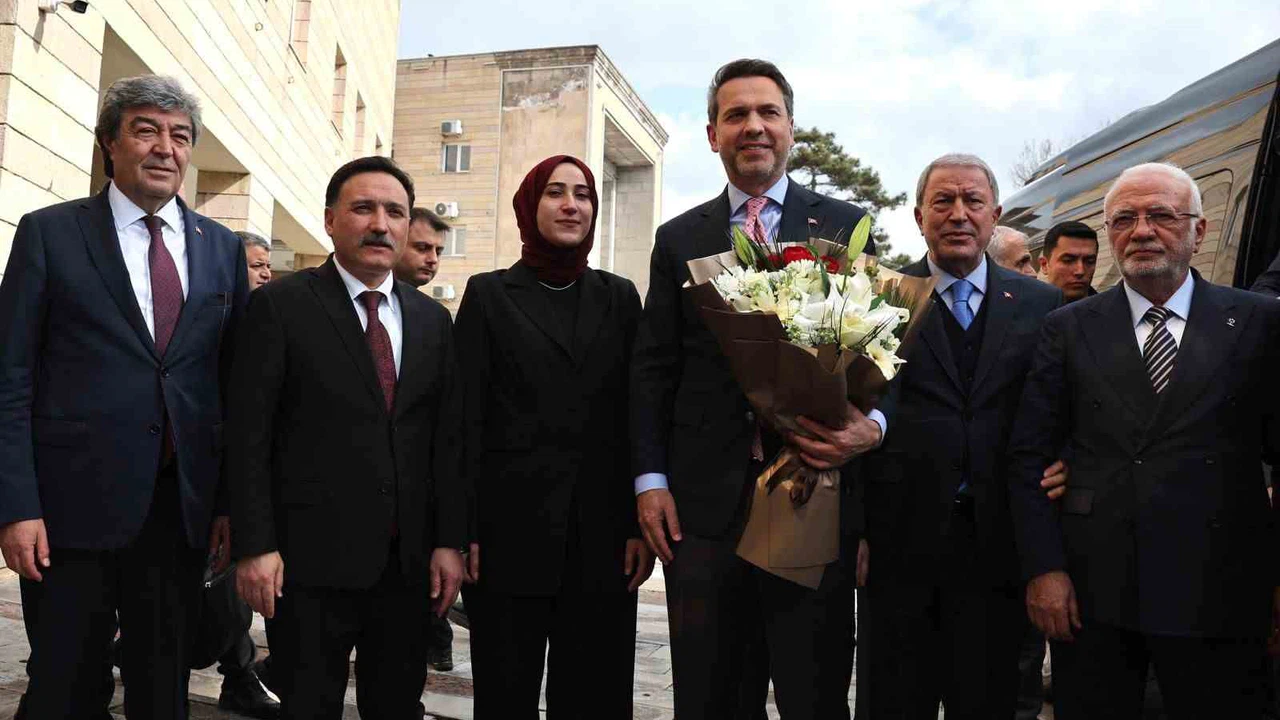 Bakan Bayraktar'dan Kayseri Valiliği’ne Çalışma Ziyareti