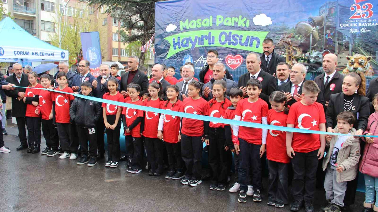 Belediye başkanının koltuğuna oturan çocuklar talimat vermişti: Masal Park hayalleri gerçek oldu