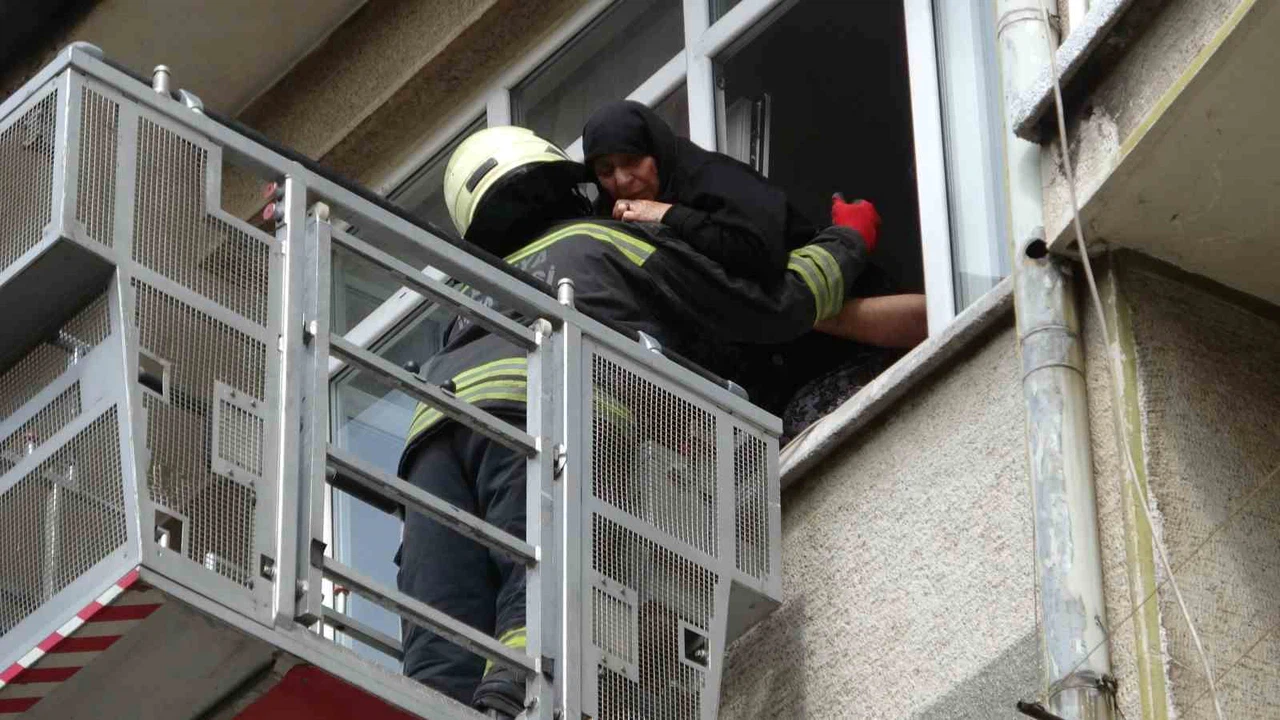 Konya’da can pazarı: Alevlerin arasından mucize kurtuluş!