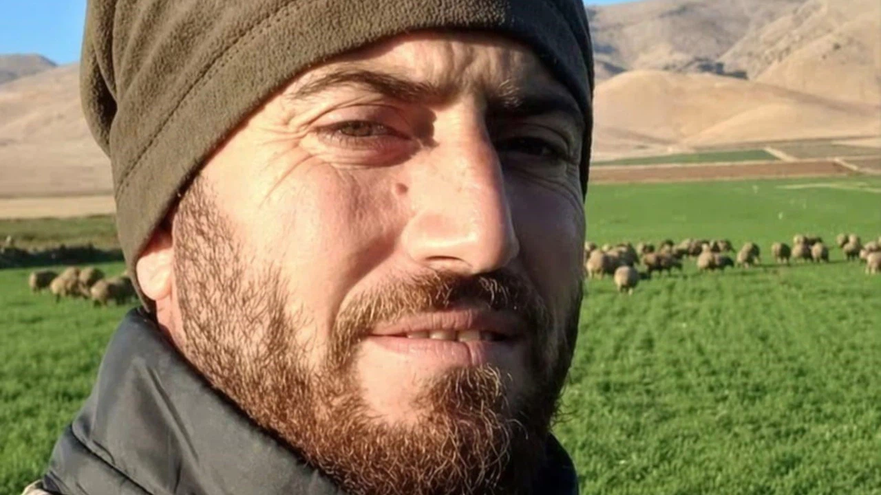 Kırsal mahallede dehşet dakikaları: Hayvanlarını otlatırken sırtından vuruldu!