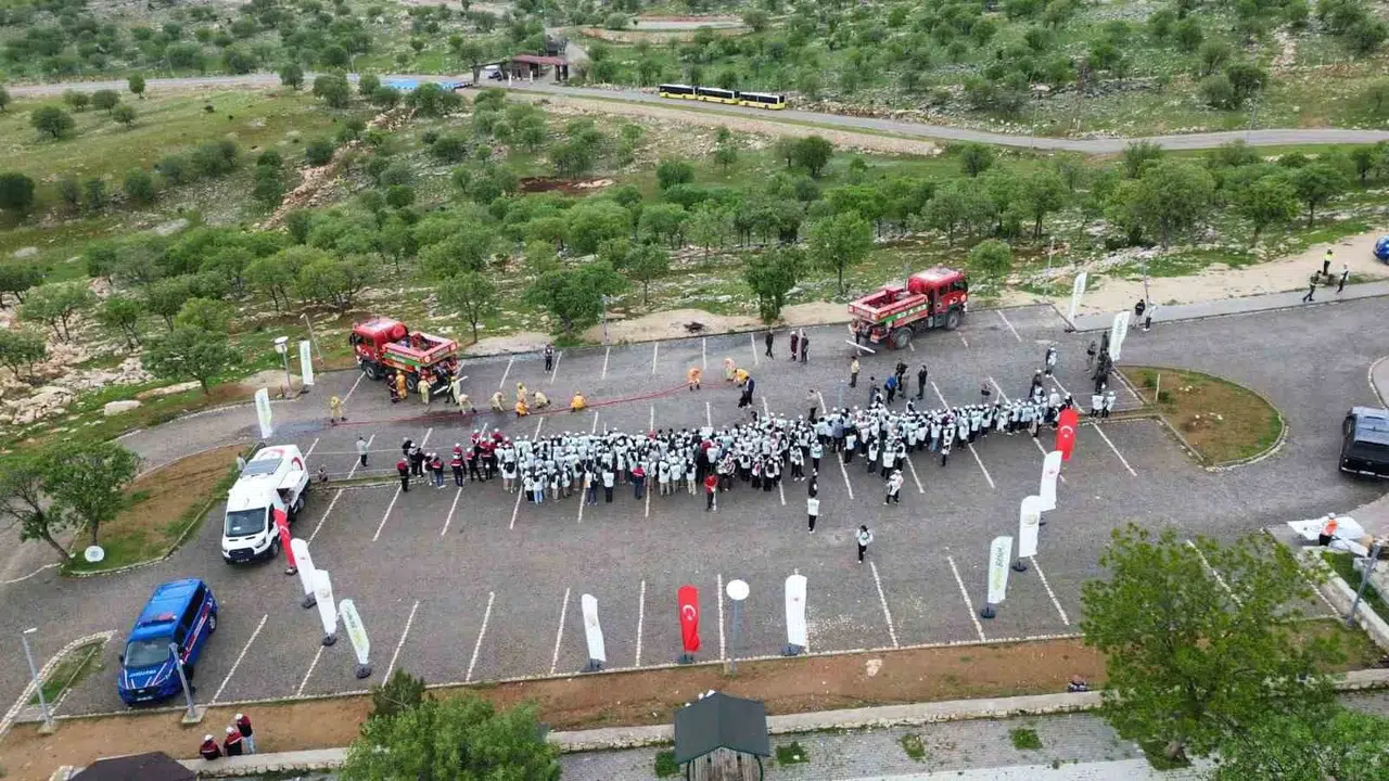 Siirt’te yeşil seferberlik: Tillo’da ormanlar için el ele verdiler