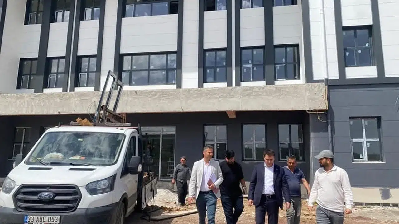 Hassa’da hizmet atağı: Yeni kamu binaları için geri sayım başladı