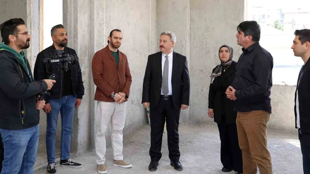 Dört mevsim hizmet verecek: Melikgazi’nin yeni sosyal yaşam merkezi yükseliyor