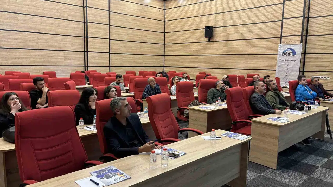 Bingöl'de medya dünyasında dijital dönüşüm rüzgarı: Yapay zeka ile içerik üretimi dönemi başlıyor