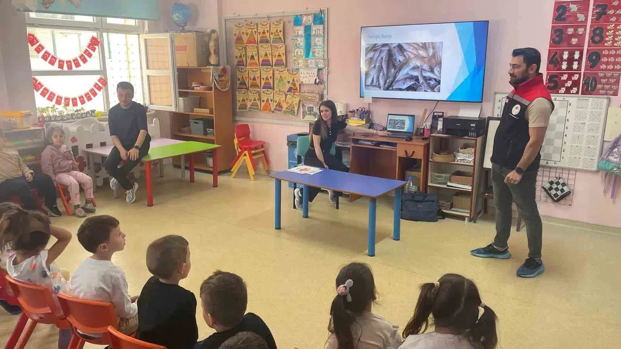 Geleceğin nesilleri sofrada bilinçleniyor: Tekirdağ'da öğrencilere özel beslenme seferberliği