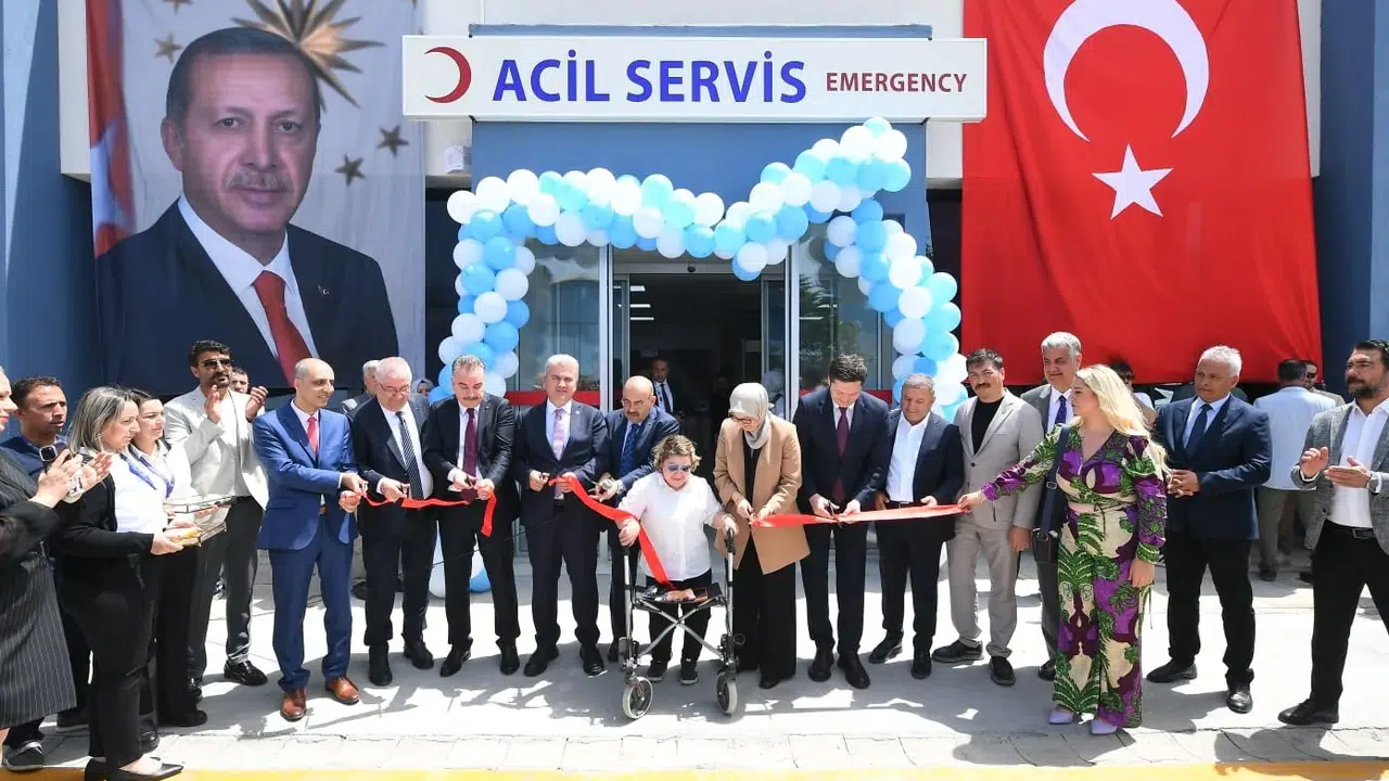 Edremit’te sağlıkta büyük gün: Modern tesisler kapılarını açtı