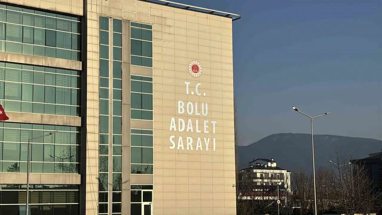 Sosyal medyada  hediye  tuzağı: 998 milyon liralık vurgun yapan şebekeye büyük darbe