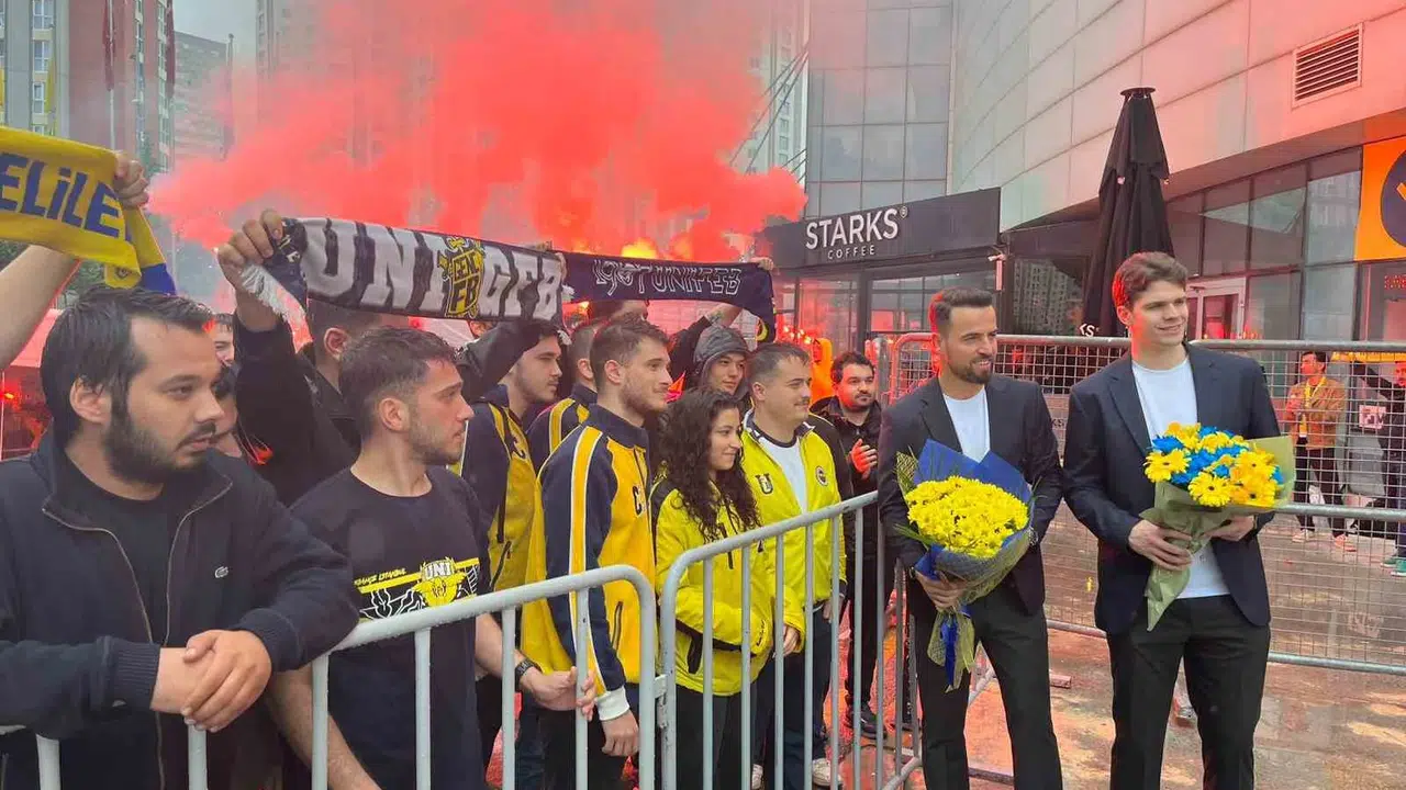 Kupaya giden yol Atina’dan geçiyor: Sarı-lacivertliler zafer için yola çıktı