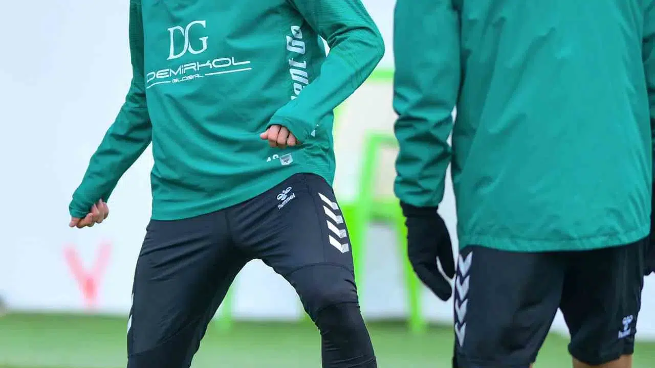 Konyaspor'da hedef İstanbul'dan zaferle dönmek: Beşiktaş provası bitti