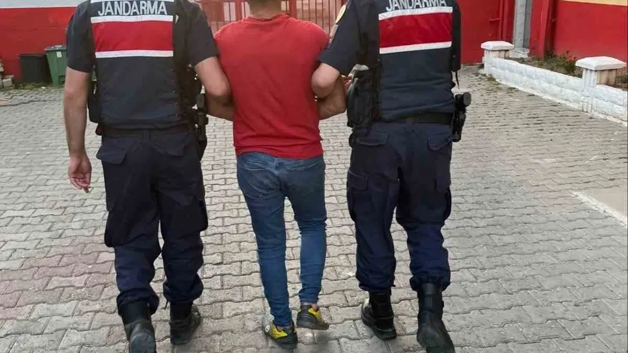 Hırsızlık hükümlüsü kaçamadı: Jandarma operasyonuyla yakayı ele verdi