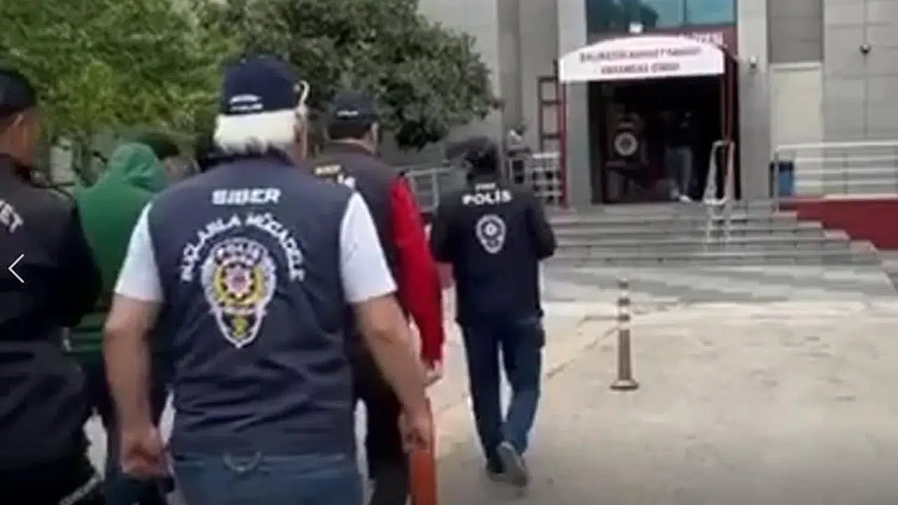 Yatırım vaadiyle milyonları çarptılar: Siber polisinden şafak operasyonu