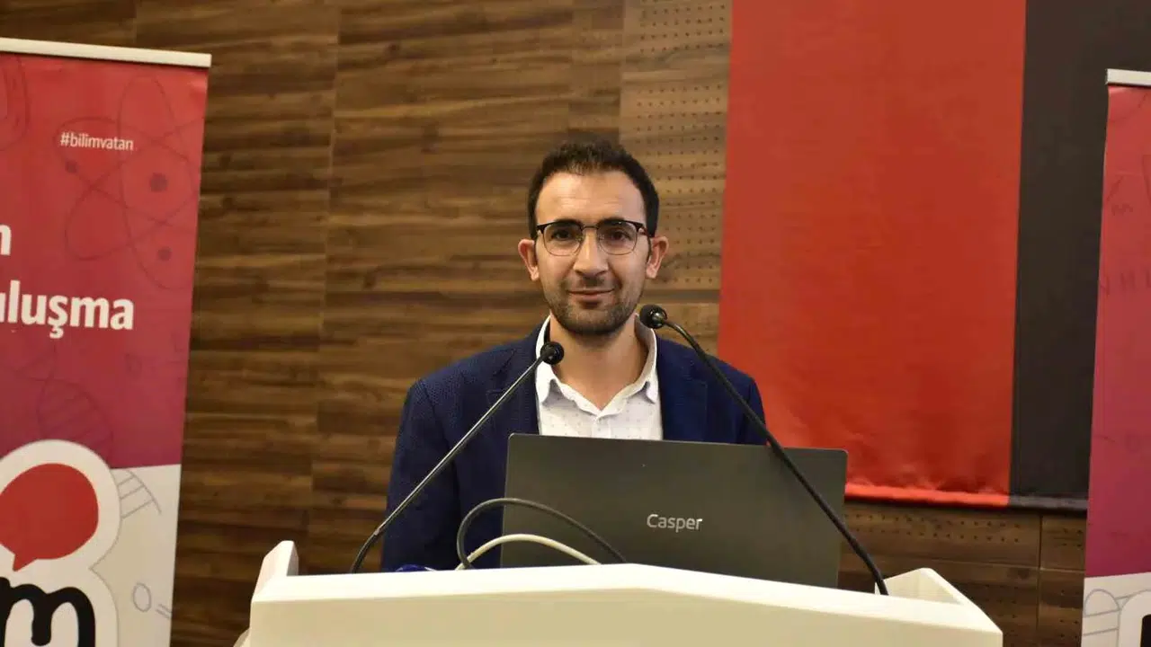 Burdur için kritik uyarı: 2000 yılı öncesi binalarda  çekiçleme  ve  zayıf kolon  tehlikesi