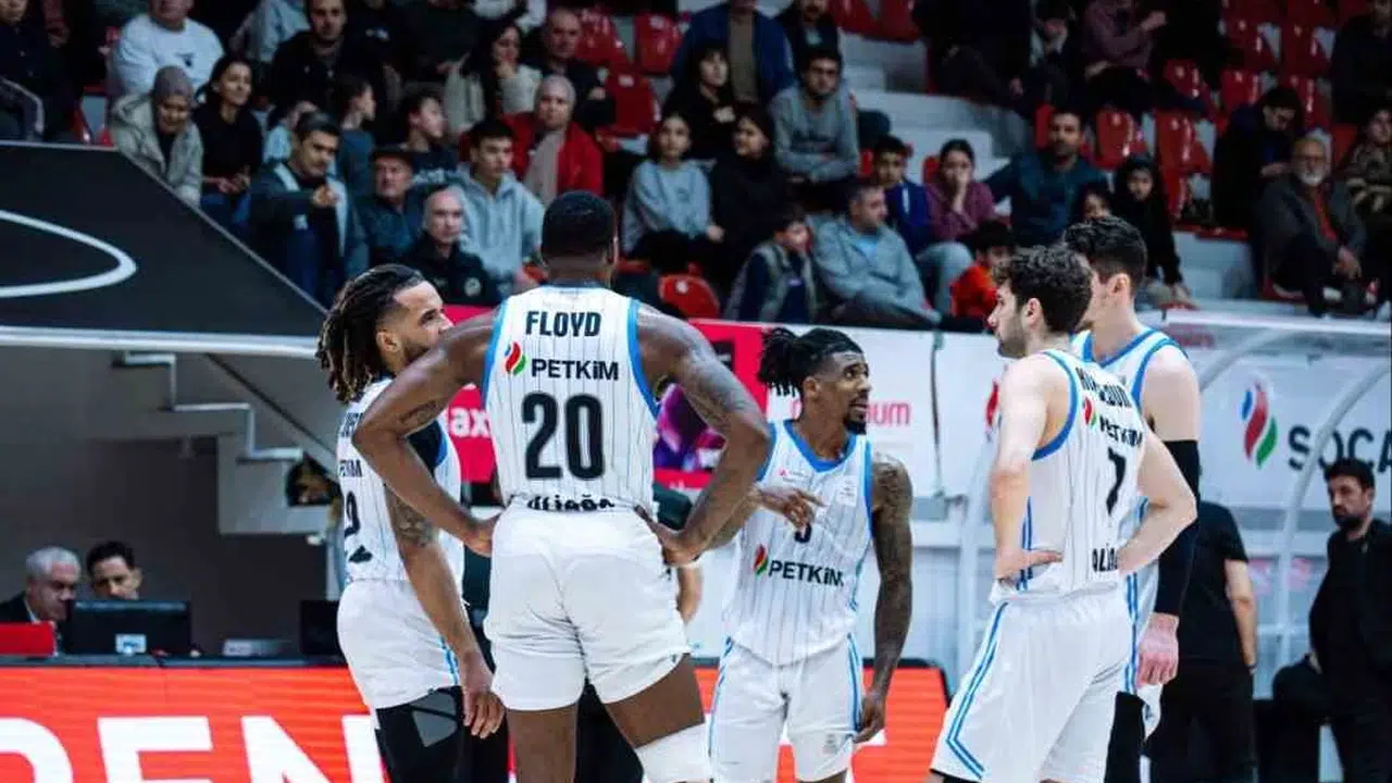 Nefes kesen finalde mutlu son: Aliağa Petkimspor'un ligde kalma sevinci