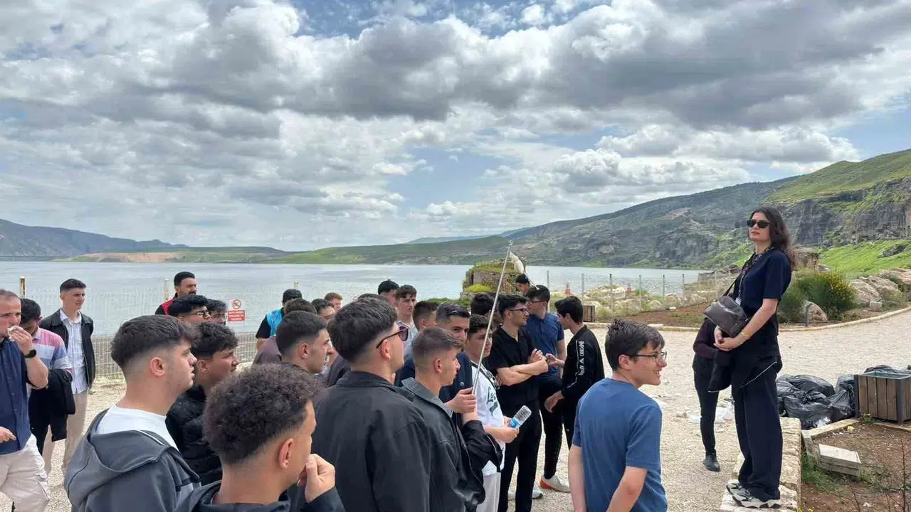 Tarihin izinde unutulmaz bir yolculuk: Bayburtlu gençler medeniyetlerin beşiğini keşfetti