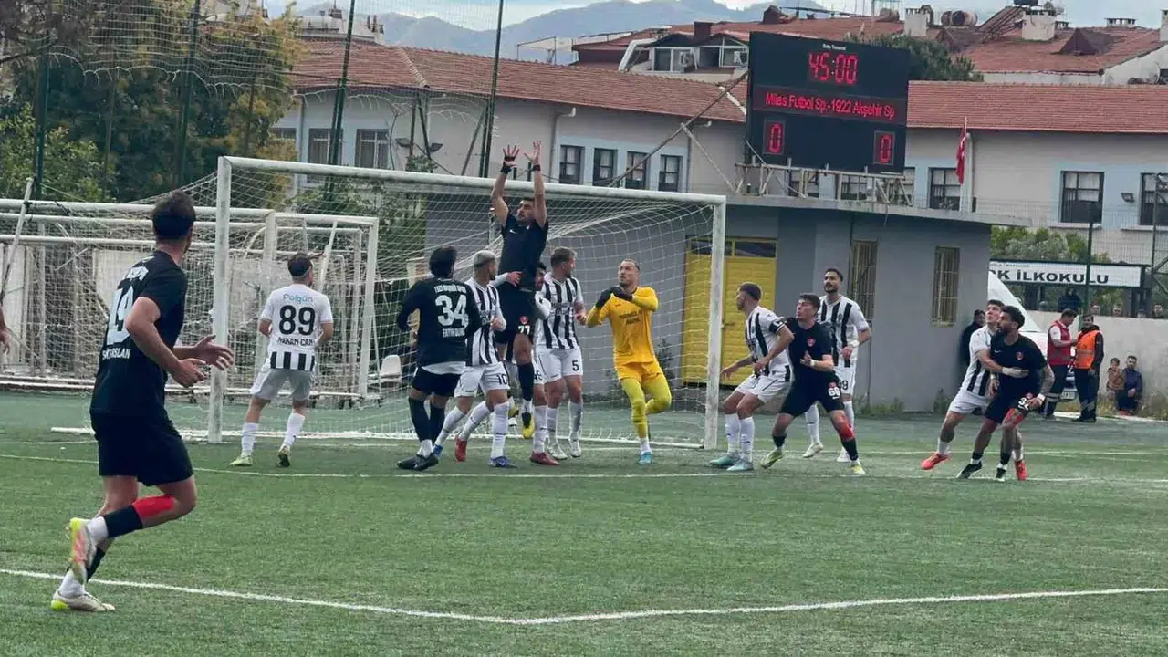 Marmarisspor evinde hüsranı yaşadı: Tribünlerin desteği puan getirmeye yetmedi