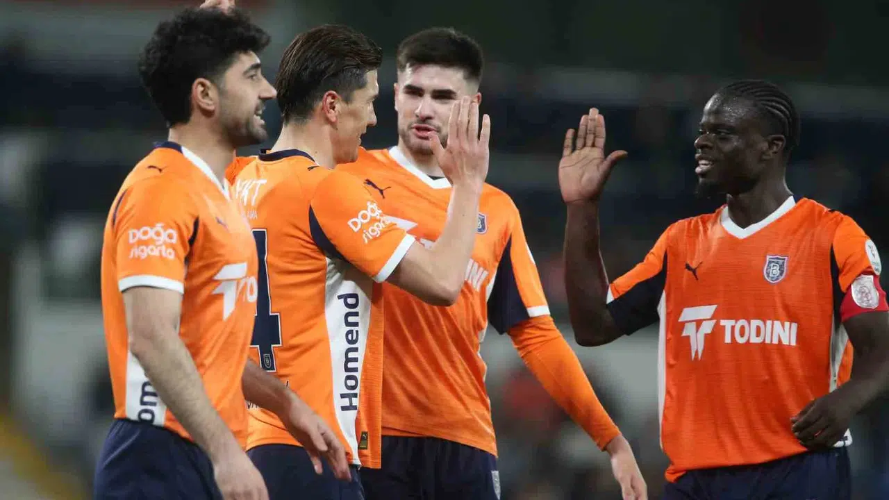 Başakşehir’de Avrupa hedefi için kritik viraj: Samsunspor mesaisi başlıyor