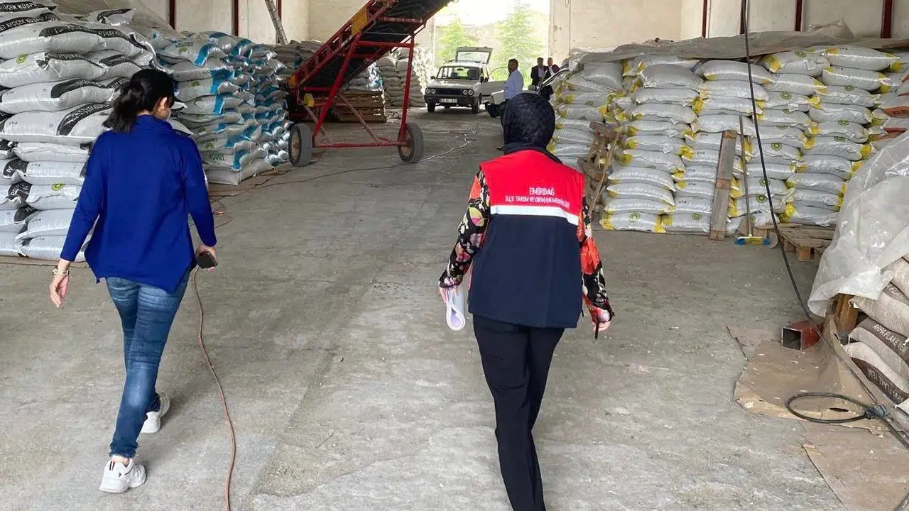 Emirdağ'da mercek altına alındı: Yem depolarında sıkı denetim dönemi