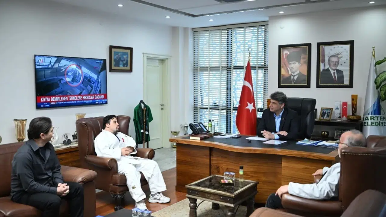 Kartepe’nin gurur kaynağı oldular: Başkan Kocaman’dan genç yeteneklere tam destek
