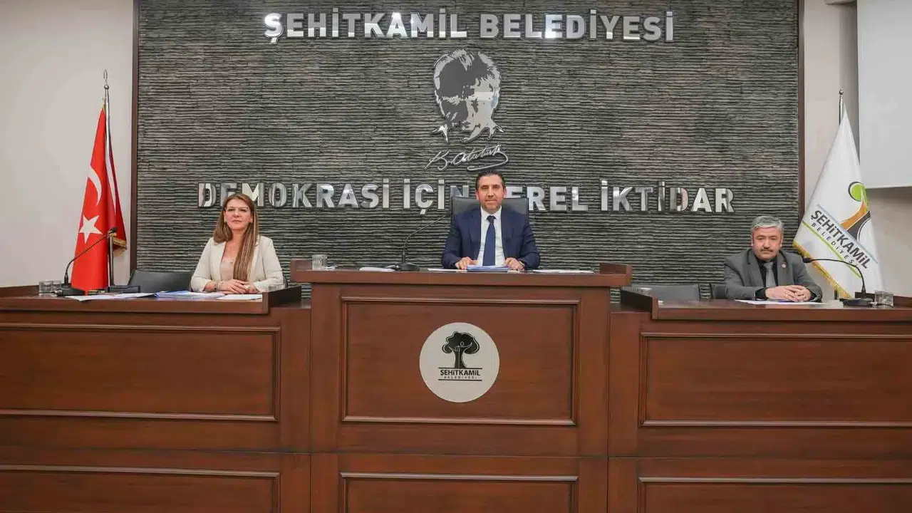 Şehitkamil’de karar mesaisi: 27 maddelik gündem oylandı
