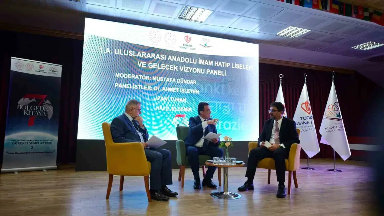 Bursa, Küresel Bir Eğitim Köprüsüne Ev Sahipliği Yapıyor: 7 Kıtadan Gençler Buluştu
