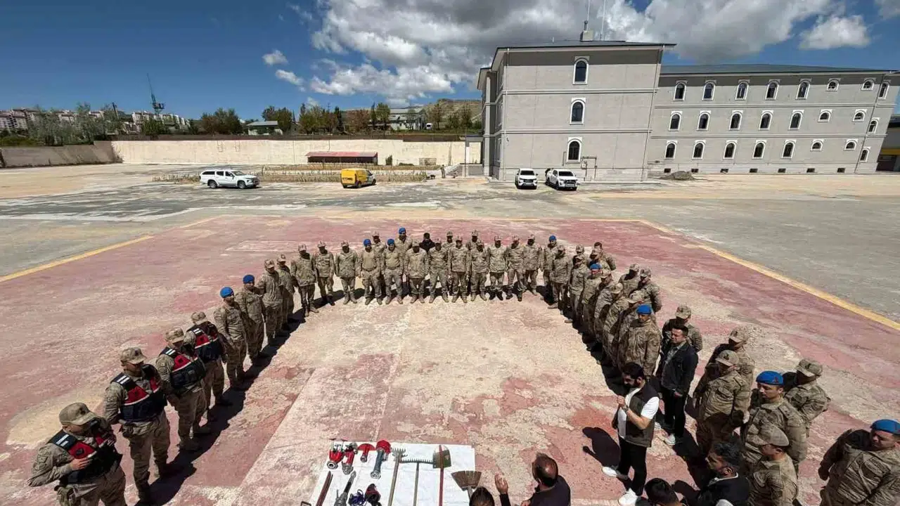 Yeşil vatanı korumak için el ele: Elazığ’da jandarmaya kritik yangın eğitimi