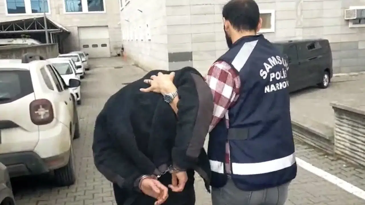 Samsun’da narkotik operasyonu: Uzun süredir aranan 3 suçlu demir parmaklıklar ardında