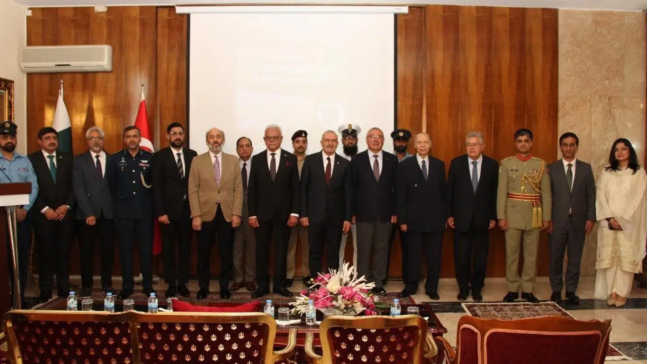 Pakistan'ın Ankara Büyükelçiliğinden anlamlı buluşma: Gerçeğin Savaşı anıldı