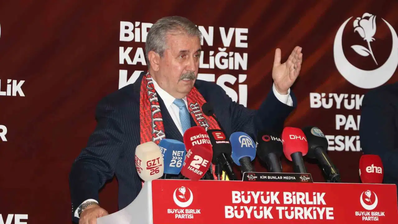 Destici’den kritik uyarı: Nüfusumuz 50 milyonun altına düşebilir