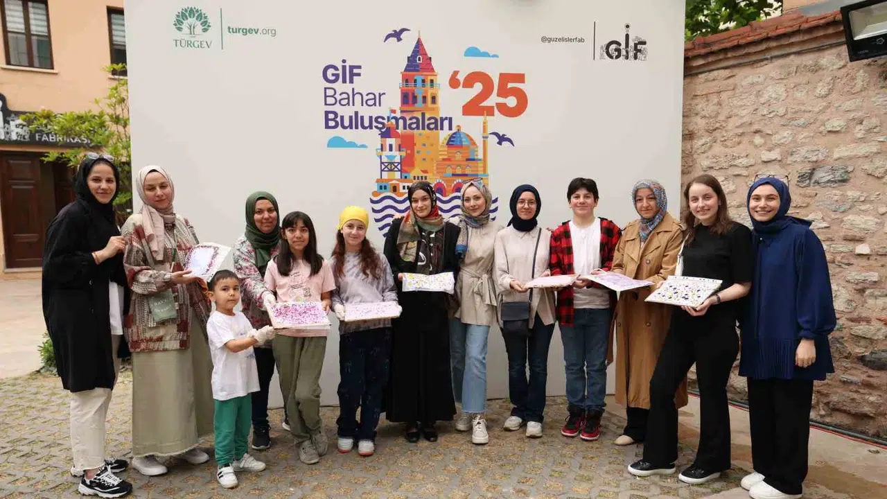 Genç kızlar için sanat ve teknoloji şöleni: GİF Bahar Buluşmaları dört şehirde başlıyor