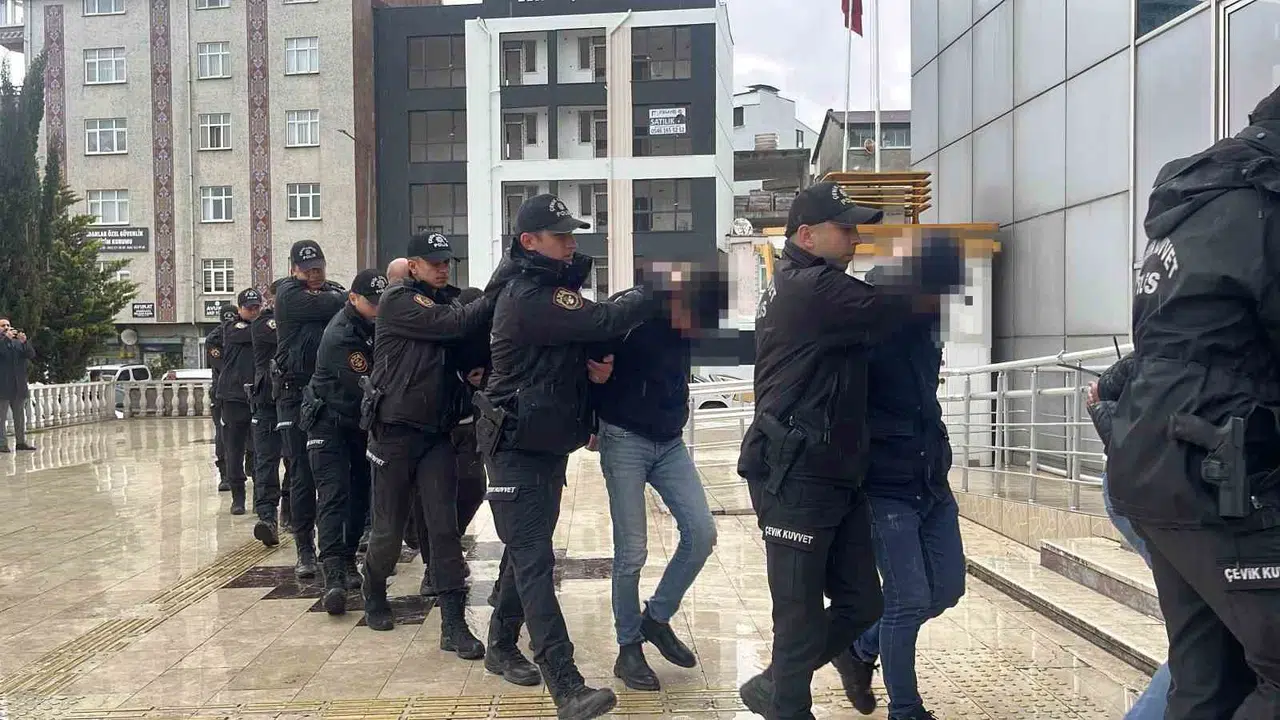 Ordu merkezli suç örgütü çökertildi: 15 aylık takibin ardından 41 kişi cezaevine gönderildi