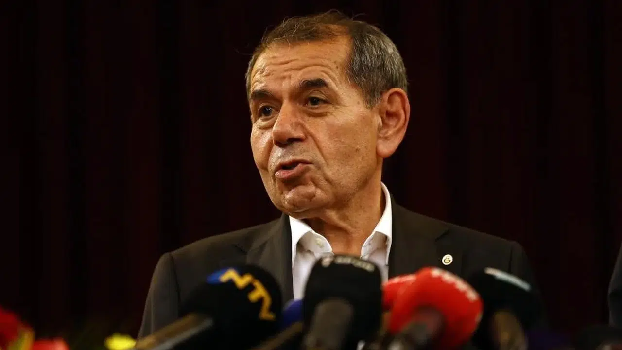 Dursun Özbek'ten tarihi zafer sonrası ilk sözler: Yeni hikayeler yazma vakti