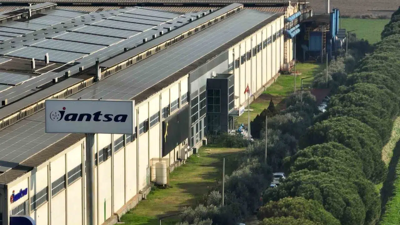Otomotiv devinde tarihi imza: Jantsa artık tek söz sahibi