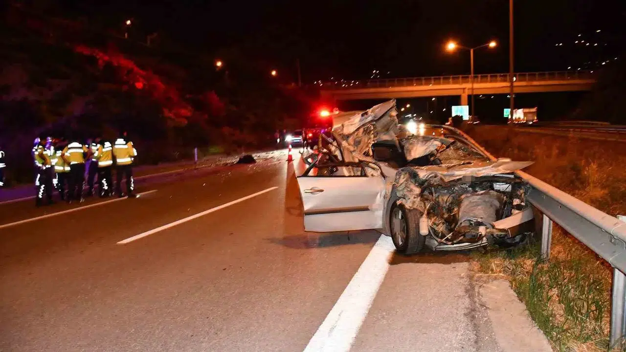 İskenderun’da yürek yakan kaza: Genç Ezgi hayata veda etti