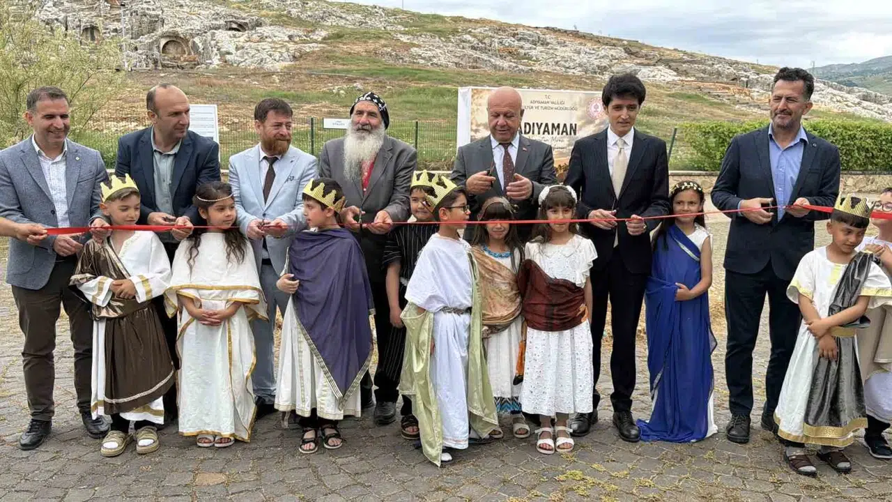 Tarihin izinde bir hafta: Perre Antik Kenti minik arkeologları ağırladı