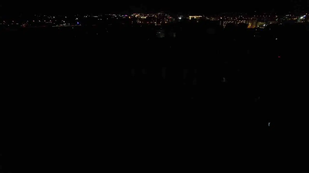 Adıyaman karanlığa gömüldü: Vatandaşlar AKEDAŞ’a ateş püskürdü