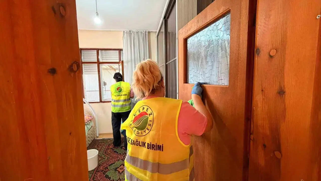 Kepez’de vefa mesaisi: Şehit ve gazi ailelerinin bayram hazırlığı belediyeye emanet