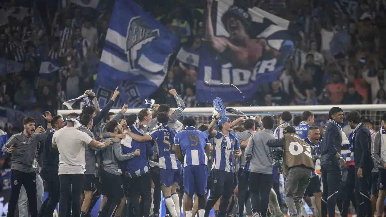 Porto’da şampiyonluk coşkusu: Farioli yönetiminde gelen 31. zafer
