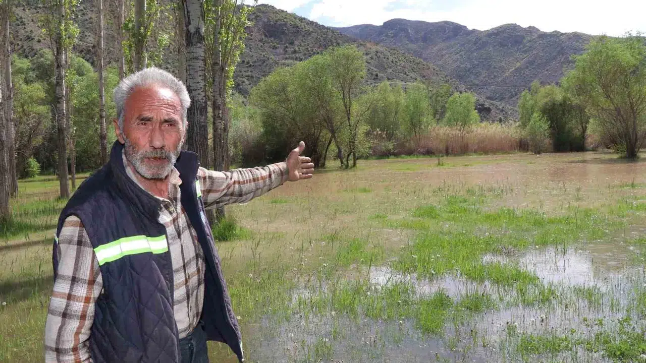 Erzurum'da HES kabusu: Bahçeler sular altında, üretici çaresiz bekliyor